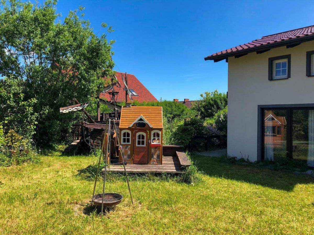 Villa Konik Morski Рева Екстериор снимка
